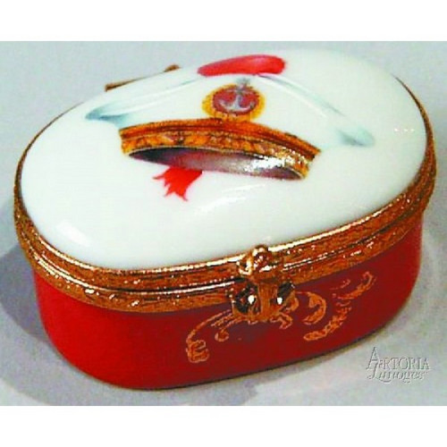 Artoria Oval with Red Sailor Cap  Limoges Box