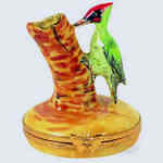 Artoria Green Woodpecker