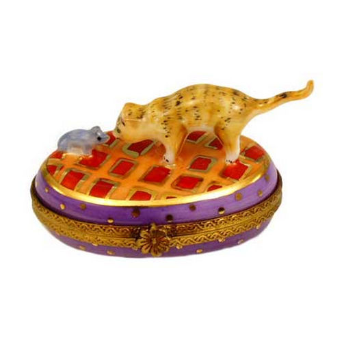 Chamart Cat and Mouse Oval Limoges Box