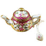 Rochard Teapot Flowers and Maroon Scales