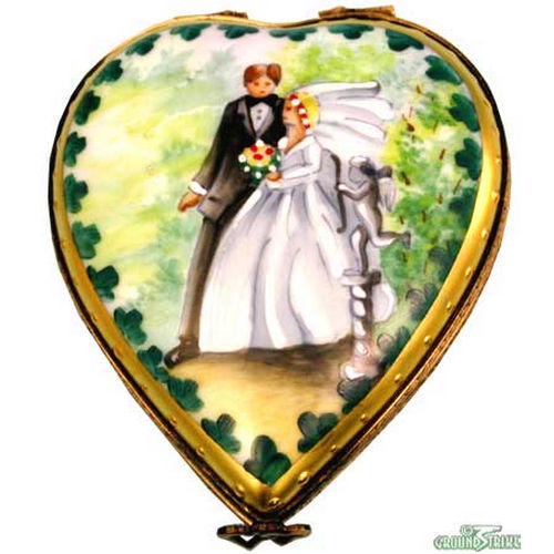Rochard Studio Collection - Heart with Wedding Couple Limoges Box